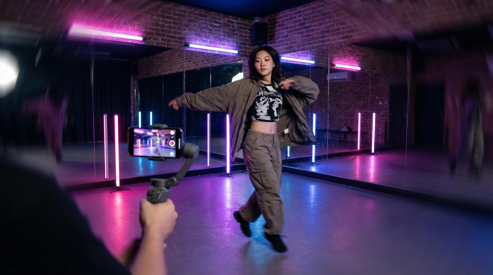 日本三级舞蹈短视频